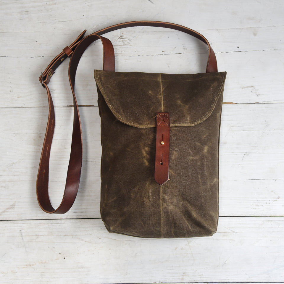 The Hunter Satchel