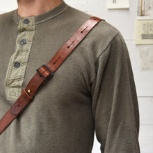 The Small Hunter Satchel