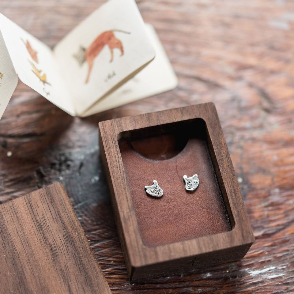 Foundlings Earrings: Alder (Unicorn)