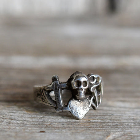 Medicine Ring