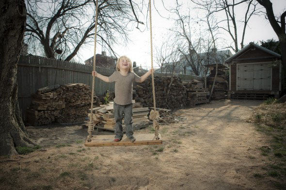 Olde-Fashioned Tree Swing